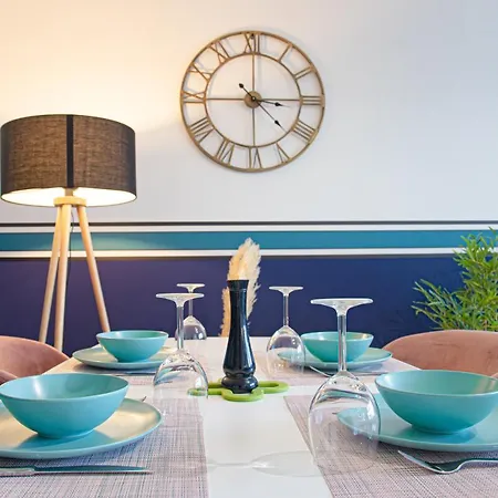 Le Petit Panam - Prive De 45 M2 - 2 A 4 Personnes - Parking Prive Metz