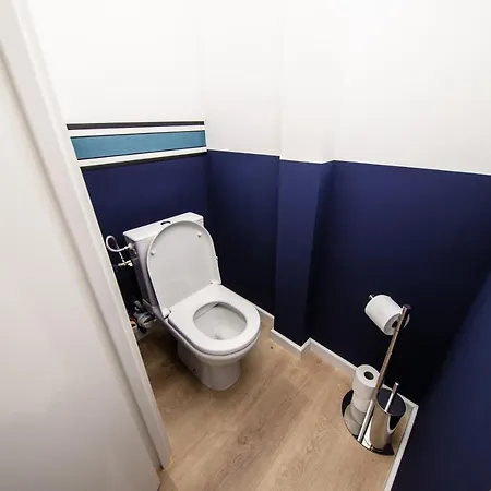 Le Petit Panam - Prive De 45 M2 - 2 A 4 Personnes - Parking Prive