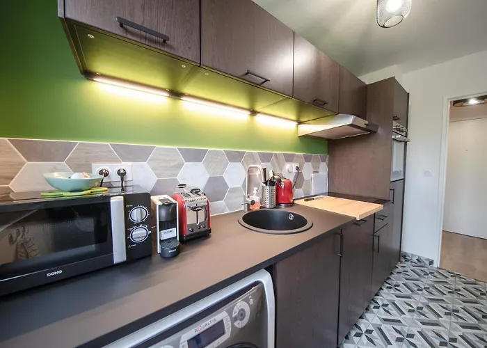 Le Petit Panam - Prive De 45 M2 - 2 A 4 Personnes - Parking Prive