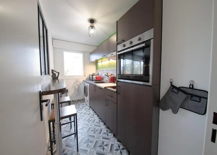 Le Petit Panam - Prive De 45 M2 - 2 A 4 Personnes - Parking Prive 梅斯